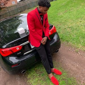 Meet your Posher, James